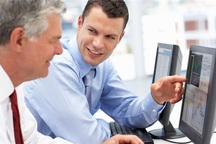 Để "sống chung" với sếp trẻ tuổi hơn