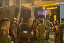 Xóa sổ nhà hàng có 120 tiếp viên sẵn sàng bán dâm ở TPHCM