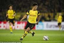 Jadon Sancho gia nhập Man Utd, Man City bất ngờ nhận được "núi tiền"