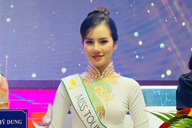 Á hậu Hương Ly đại diện Việt Nam dự Hoa hậu Du lịch thế giới 2022