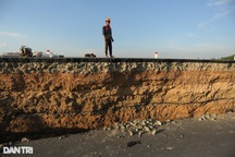 Đường mới làm nứt toác ở Tây Ninh: "Không khác gì con đường đất đổ tạm"