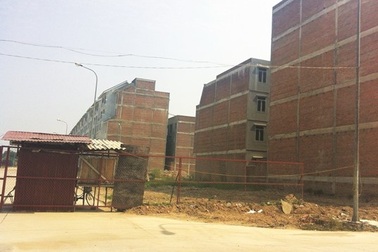 Lãi vay, hàng tồn “giết” đại gia 