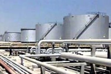 Giá dầu tăng thêm hơn 2 USD/thùng