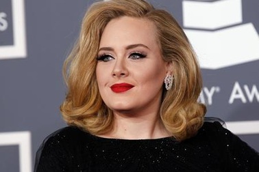 Những giọng ca khiến fan “cháy túi” trong mùa hè này