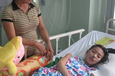 Nữ sinh lớp 9 dang dở sự học vì bệnh u não