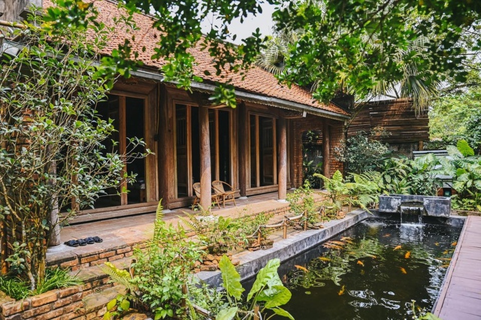 Chán biệt thự nhà phố, nhà giàu Việt về quê làm nhà mái rạ giản dị mà đẹp - 9 Chán biệt thự nhà phố, nhà giàu Việt về quê làm nhà mái rạ giản dị mà đẹp - 9