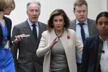 Tranh luận nảy lửa ở Hạ viện Mỹ trước giờ bỏ phiếu luận tội ông Trump