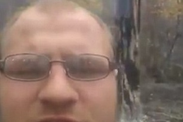 Đốt rừng để gây chú ý trên Facebook