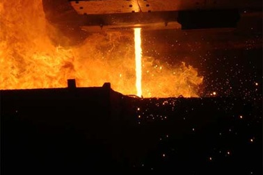 Ngành điện bù lỗ hơn 3 nghìn tỷ đồng cho thép và xi măng