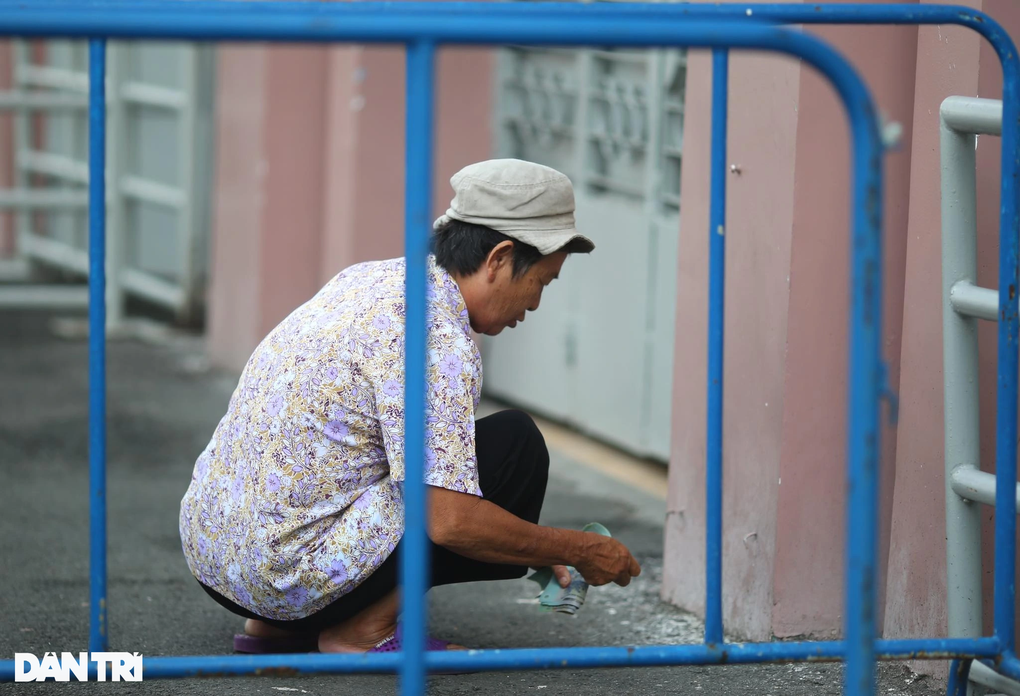 Vé xem đội tuyển Việt Nam dễ mua, dân phe vé Vé xem đội tuyển Việt Nam dễ mua, dân phe vé
