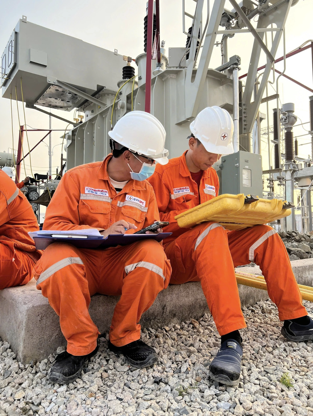 Bí quyết có bức ảnh đẹp tham gia cuộc thi ảnh 50 năm ngành điện miền Nam - 2 Bí quyết có bức ảnh đẹp tham gia cuộc thi ảnh 50 năm ngành điện miền Nam - 2