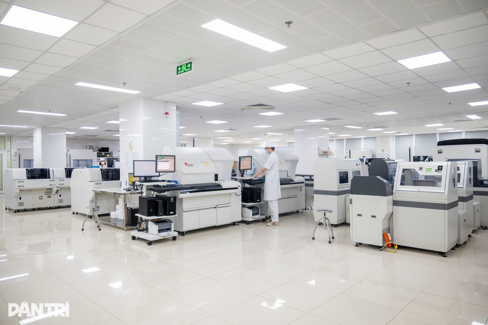Hệ thống xét nghiệm máu tự động 20.000 mẫu/ngày hiện đại bậc nhất Việt Nam - 1