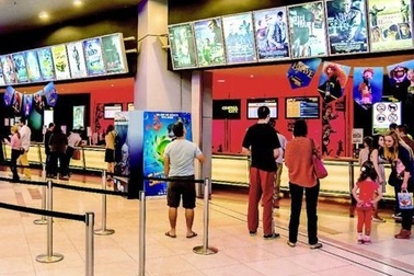 TP Móng Cái mở cửa dịch vụ karaoke, rạp chiếu phim