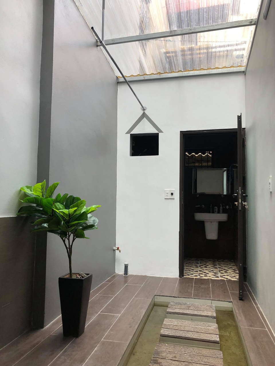 Soái ca Hà Nội cải tạo nhà cho bố mẹ ở quê chỉ 150 triệu đồng gây “sốt - 10 Soái ca Hà Nội cải tạo nhà cho bố mẹ ở quê chỉ 150 triệu đồng gây “sốt - 10