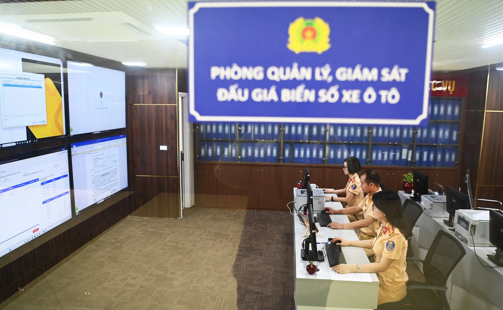 Người trúng đấu giá biển 11A-111.11 đã nộp đủ 8,78 tỷ đồng - 1