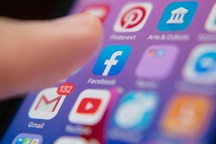 Bị hàng loạt “ông lớn” tẩy chay, Facebook “bốc hơi” hàng chục tỷ USD