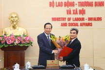 Bộ trưởng Bộ Lao động bổ nhiệm cán bộ, công chức cấp Vụ