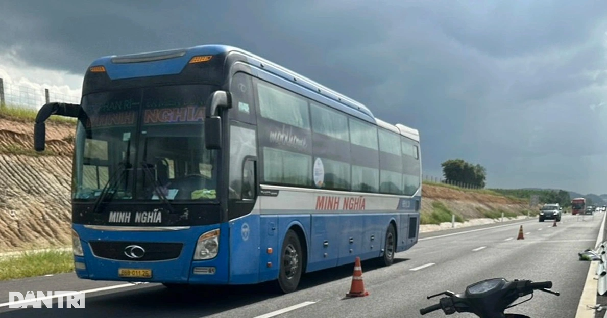 Bộ GTVT lên tiếng về tình trạng xe khách không được đi vào cao tốc - 1 Bộ GTVT lên tiếng về tình trạng xe khách không được đi vào cao tốc - 1