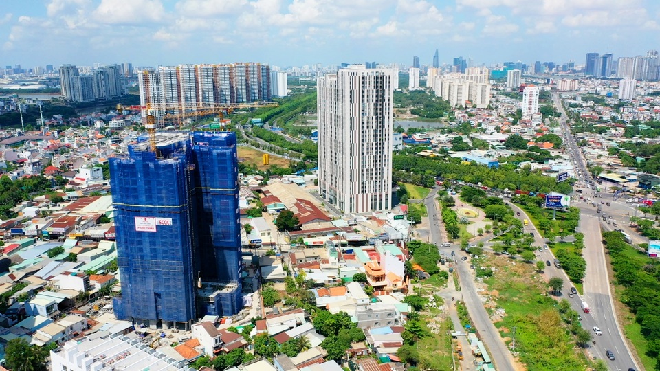 Khẳng định giá trị nội lực, dự án Precia cất nóc vượt tiến độ - 3 Khẳng định giá trị nội lực, dự án Precia cất nóc vượt tiến độ - 3