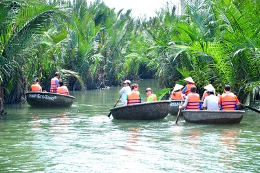 Hội An bán vé tham quan rừng dừa nước Bảy Mẫu