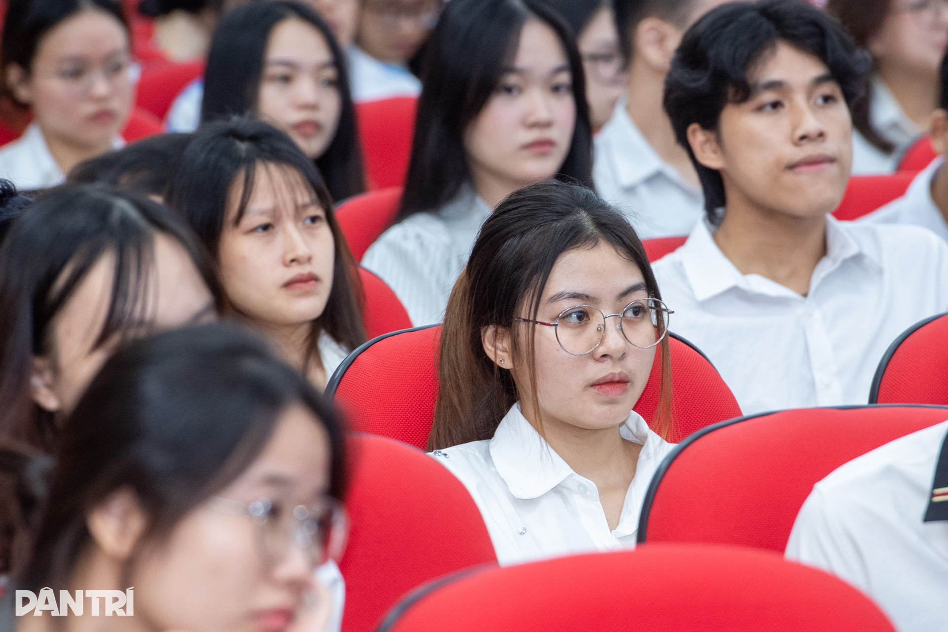 Toàn cảnh lễ phát động cuộc thi Sáng kiến an toàn giao thông năm 2025 - 3