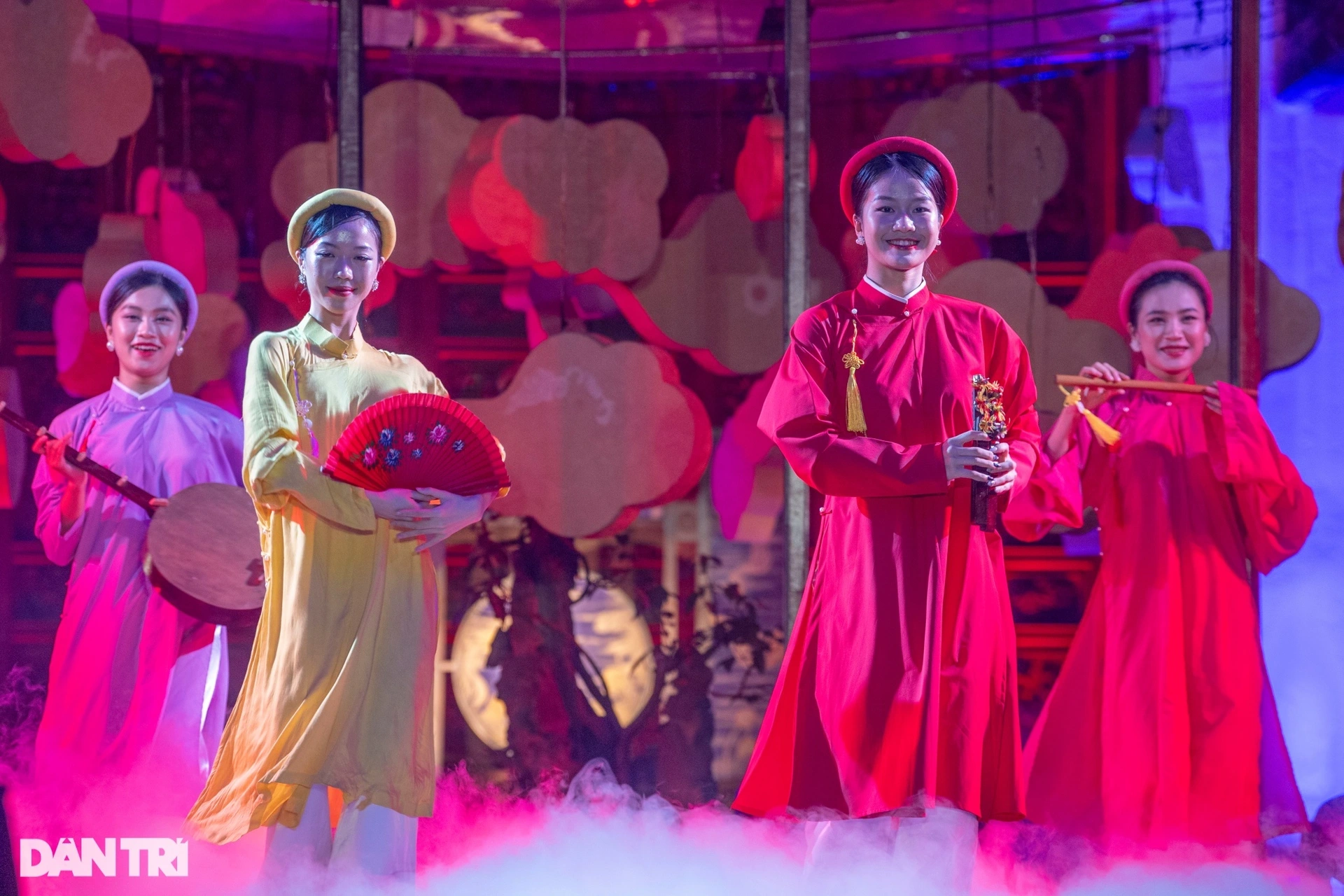 View - Nghệ thuật truyền thống "kể" theo cách mới giúp lan tỏa hình ảnh Việt Nam | Báo Dân trí