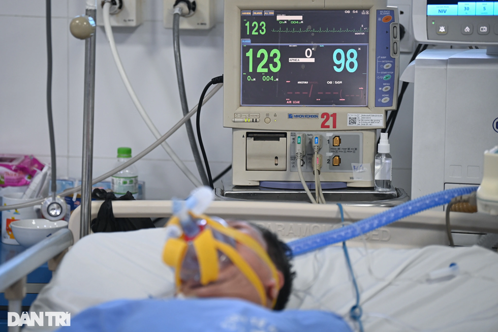 Miễn viện phí: Mong mỏi xóa gánh nặng tiền tạm ứng và khoảng trống bảo hiểm - 5 Miễn viện phí: Mong mỏi xóa gánh nặng tiền tạm ứng và khoảng trống bảo hiểm - 5