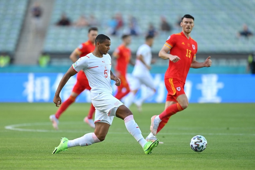 Italia - Thụy Sĩ (02h00 ngày 17/6): Cơn lốc màu… Thiên thanh - 2 Italia - Thụy Sĩ (02h00 ngày 17/6): Cơn lốc màu… Thiên thanh - 2