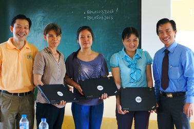 Lenovo hỗ trợ hơn 16.000 nữ sinh có hoàn cảnh khó khăn ở châu Á đến trường