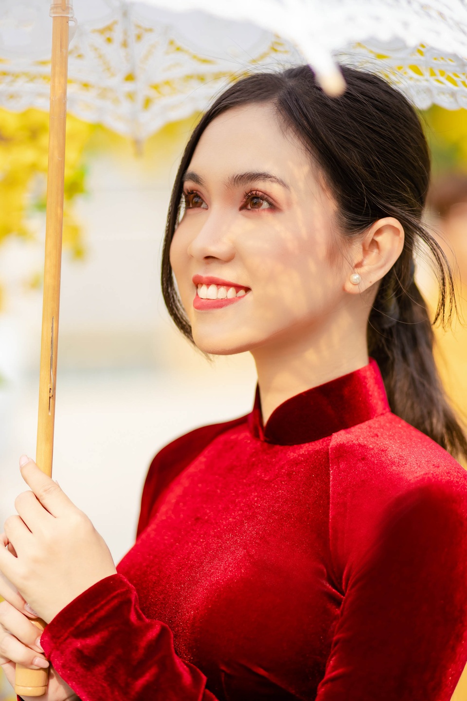 Hot girl miền Tây khoe nhan sắc ngọt ngào trong tà áo dài đón Tết - 9 Hot girl miền Tây khoe nhan sắc ngọt ngào trong tà áo dài đón Tết - 9