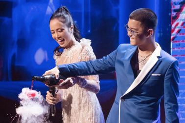 Cô dâu Vũ Ngọc Anh thay trang phục 3 lần trong đám cưới