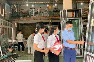 Agribank cân đối 30.000 tỷ đồng, giảm thêm lãi suất hỗ trợ khách hàng phía Nam