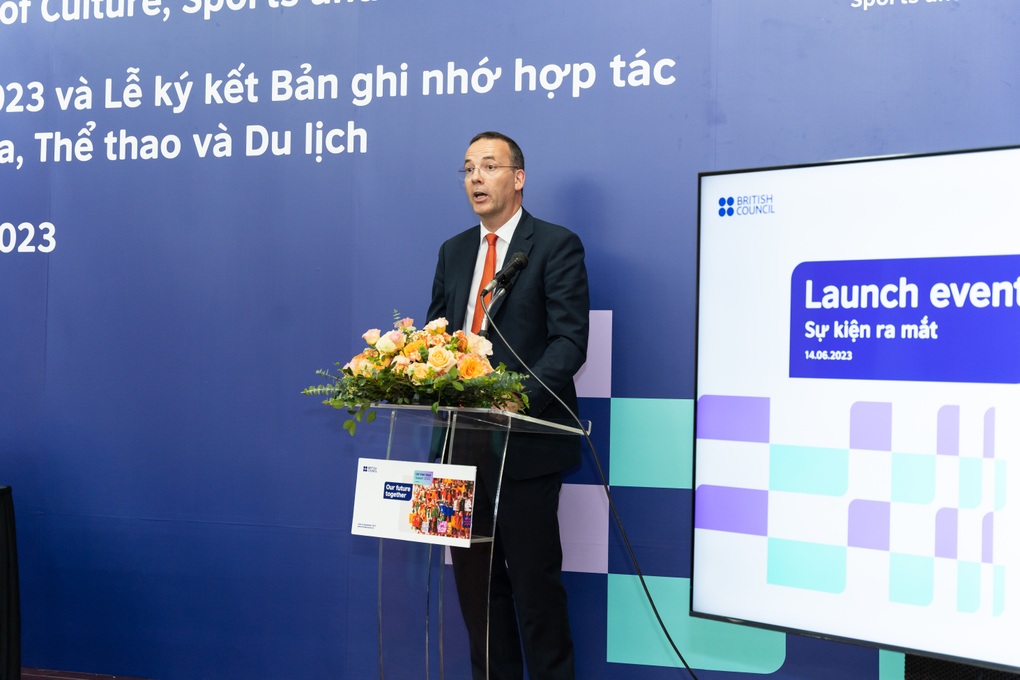 Công bố chương trình hợp tác văn hóa, giáo dục giữa Anh và Việt Nam - 1 Công bố chương trình hợp tác văn hóa, giáo dục giữa Anh và Việt Nam - 1