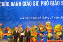 Phải nâng cao hơn nữa tiêu chuẩn chức danh giáo sư, phó giáo sư