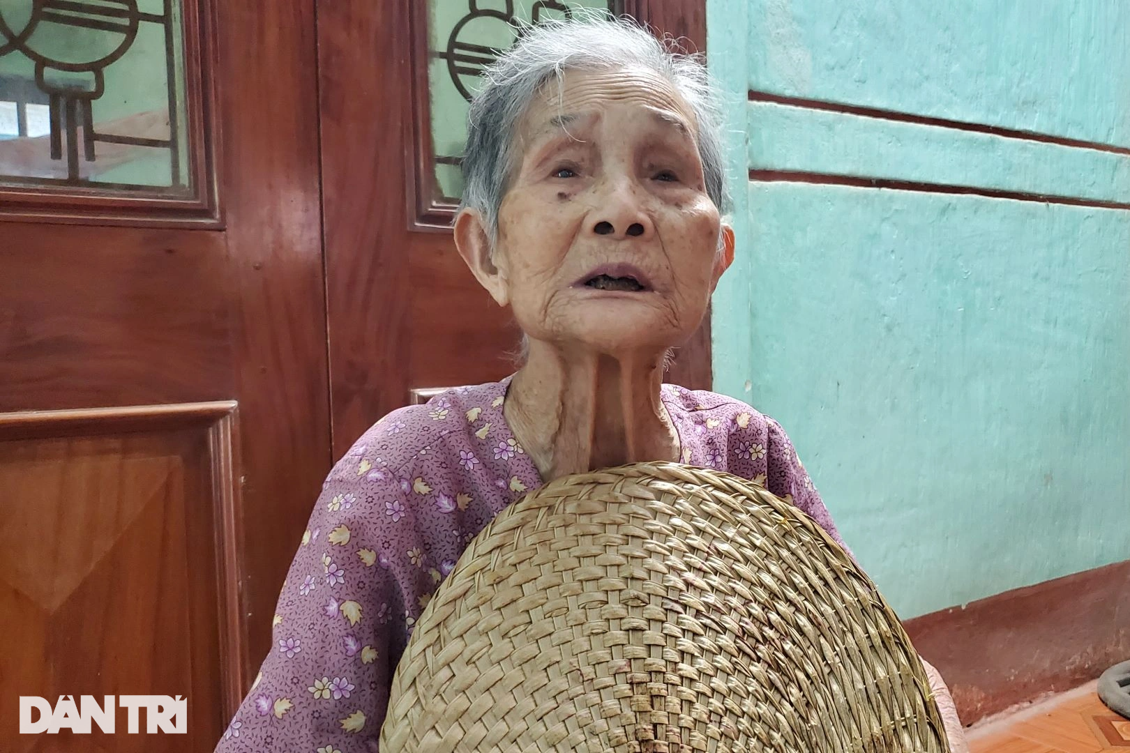 Kỳ lạ cặp giếng Mắt Rồng gần 500 năm tuổi chưa bao giờ cạn - 6 Kỳ lạ cặp giếng Mắt Rồng gần 500 năm tuổi chưa bao giờ cạn - 6