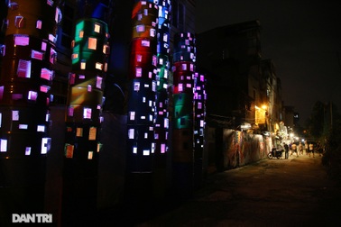 "Thành phố bên sông" tỏa sáng lung linh bên sông Hồng