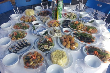 Mùa Vu Lan, các nhà hàng đồ ăn chay tấp nập đón khách