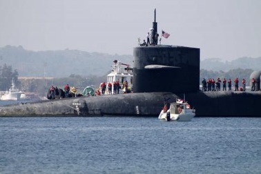 Philippines xem xét lập hạm đội tàu ngầm đối phó Trung Quốc ở Biển Đông