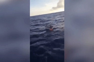 Cứu sống ngư dân trong tủ đông, lênh đênh 11 ngày giữa Đại Tây Dương