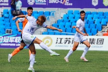 Đội bóng Trung Quốc bị phạt nặng vì dùng chiêu tâm linh đánh bại đối thủ