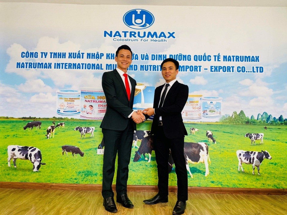 Hợp tác giữa Vietkingtravel và Natrumax - 1