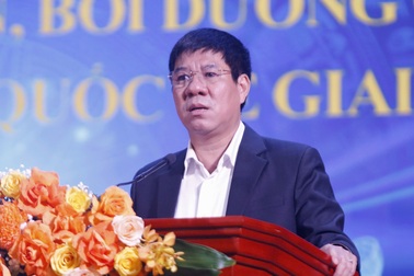 Phần lớn học sinh đạt thành tích cao đều đi du học và ở lại nước ngoài