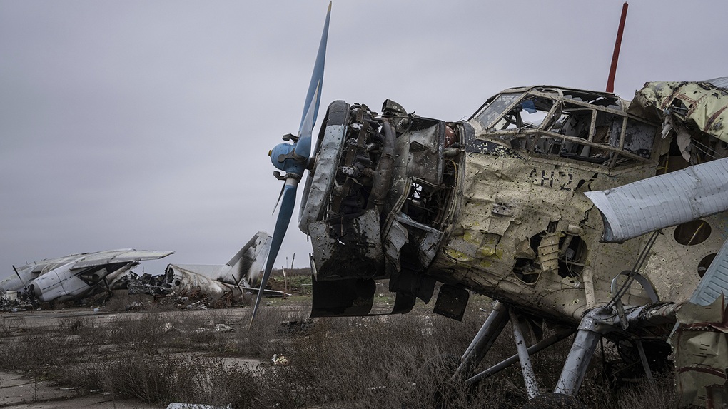 Vì sao Mỹ vẫn không cấp máy bay chiến đấu F-16 cho Ukraine? - 2