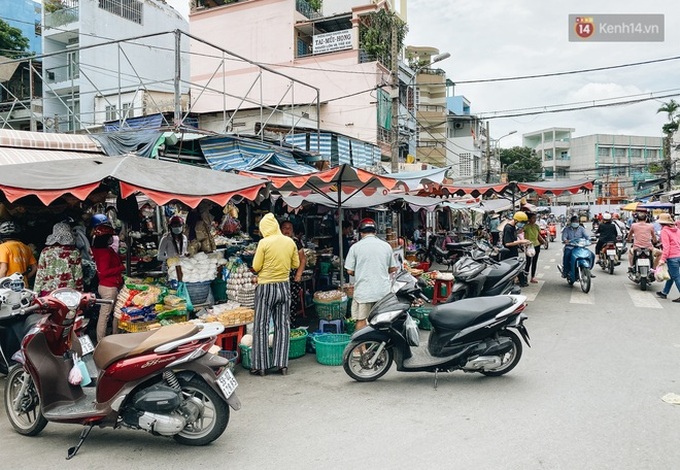 Cận cảnh con đường sẽ được cải tạo thành phố đi bộ thứ 3 ở Sài Gòn với chiều dài 100 mét - Ảnh 13. Cận cảnh con đường sẽ được cải tạo thành phố đi bộ thứ 3 ở Sài Gòn với chiều dài 100 mét - Ảnh 13.
