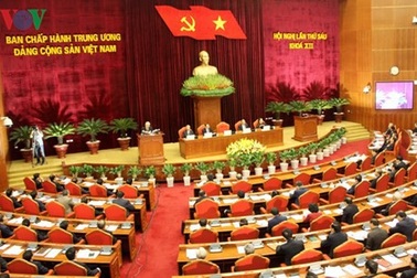 Cán bộ cấp cao đi nước ngoài chữa bệnh phải có ý kiến của Thường trực Ban Bí thư