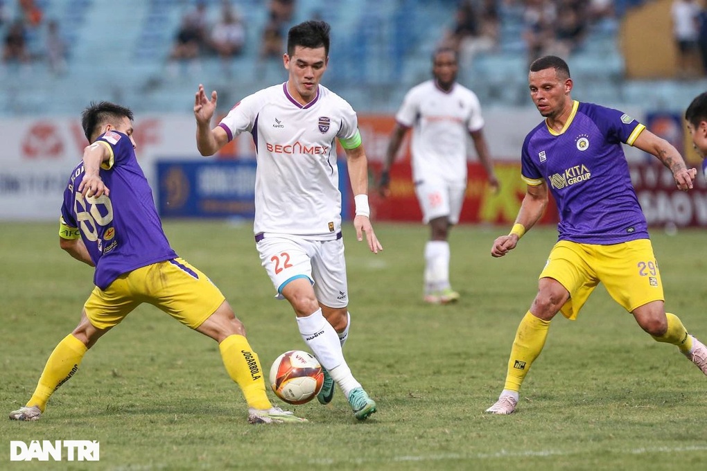 Vòng cuối V-League: Hà Tĩnh đá vé vớt trụ hạng, Bình Định giành ngôi á quân - 5