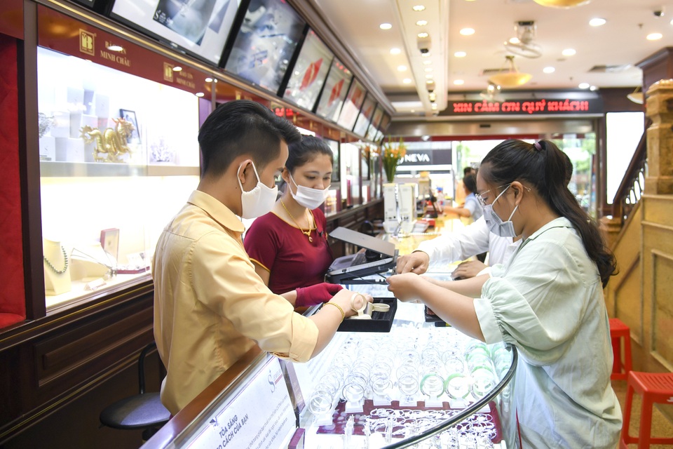 Giá vàng bước vào đà tăng mới, thị trường khởi sắc - 1 Giá vàng bước vào đà tăng mới, thị trường khởi sắc - 1