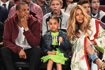 Sắp đón thêm thành viên mới, vợ chồng Beyonce gấp rút "tậu" thêm biệt thự