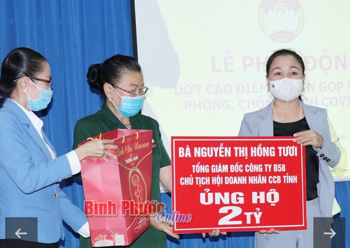 Cựu chiến binh Nguyễn Thị Hồng Tươi ủng hộ quỹ phòng chống Covid- 19 hai tỷ đồng. - Ảnh 1.