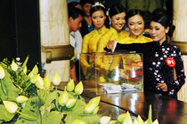 Ra mắt cuộc bình chọn “Nữ hoàng từ thiện”